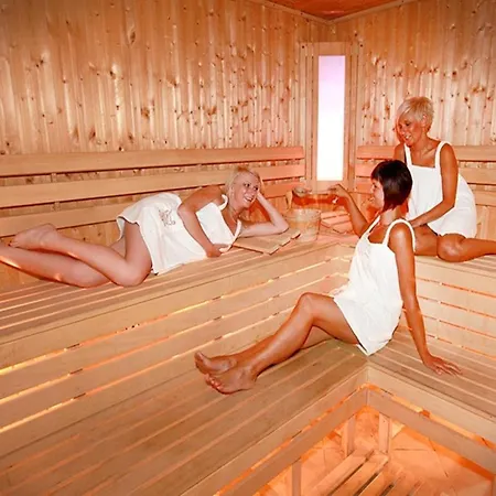 Ξενοδοχείο Hotel Zawiercie 4*